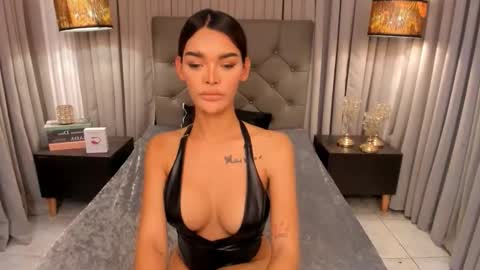 lianafoxontop online show from March 27, 2026, 10:26 am