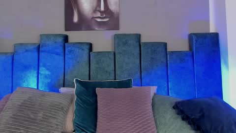 Lian online show from March 2, 2025, 1:15 am