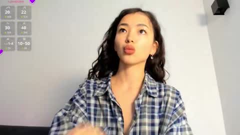 Snapshot of lianye chatting on September 12, 2025, 7:41 am Lian online show from September 12, 2025, 7:41 am