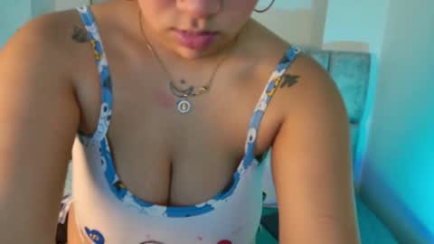 liarabloom online show from October 23, 2025, 12:37 pm