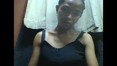 liaraisha online show from November 12, 2025, 2:34 am