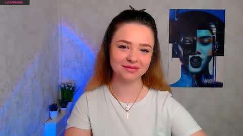 Liara online show from May 14, 2026, 7:48 am