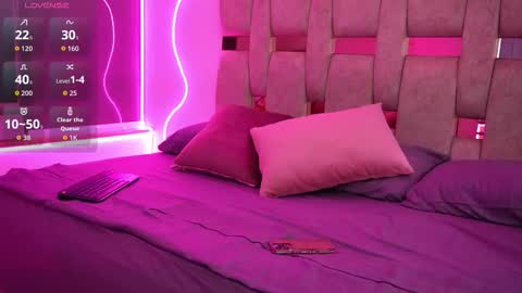 liasuaza online show from March 13, 2026, 12:12 pm