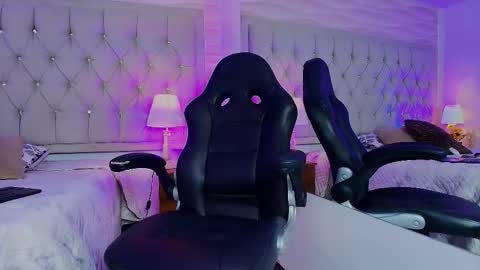 Lia  online show from March 5, 2026, 8:38 pm