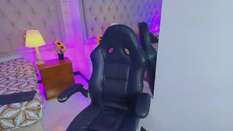 Lia  online show from March 26, 2026, 7:52 pm