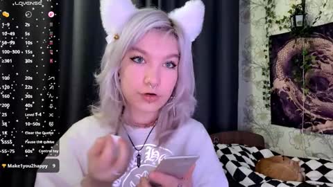 Snapshot of libbynading chatting on November 1, 2025, 7:49 pm Lola online show from November 1, 2025, 7:49 pm