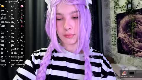 Snapshot of libbynading chatting on November 4, 2025, 7:13 pm Lola online show from November 4, 2025, 7:13 pm