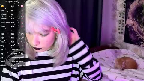 Snapshot of libbynading chatting on November 8, 2025, 7:23 pm Lola online show from November 8, 2025, 7:23 pm