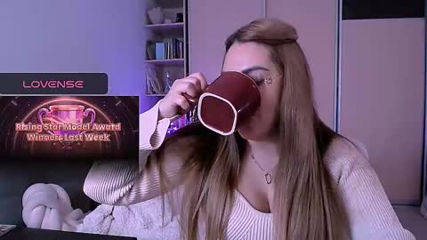 libra_mia online show from January 19, 2026, 9:46 am