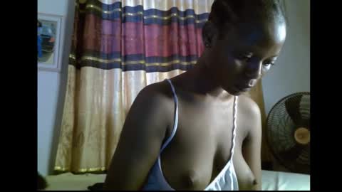 lickmefuckmex online show from February 12, 2026, 8:42 am