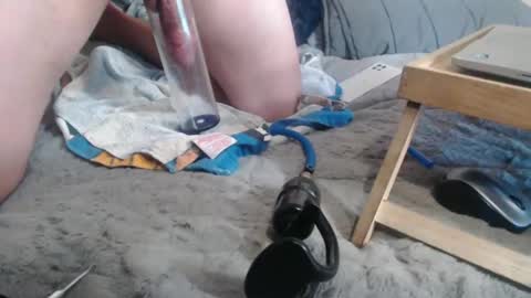 lickurlipz1 online show from January 29, 2025, 6:39 pm