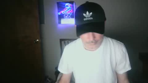 LT85 online show from February 23, 2025, 10:20 pm