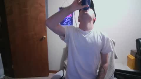 LT85 online show from April 3, 2026, 11:14 pm