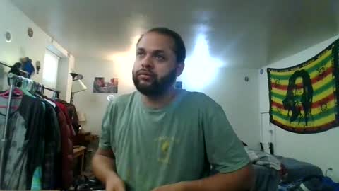 Snapshot of lightskinned666 chatting on October 7, 2025, 4:37 pm lightskinned666 online show from October 7, 2025, 4:37 pm