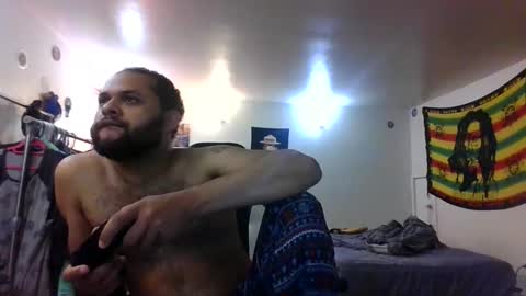 Snapshot of lightskinned666 chatting on October 13, 2025, 4:07 pm lightskinned666 online show from October 13, 2025, 4:07 pm