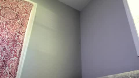 lightskinwithgirth online show from April 12, 2026, 5:51 pm