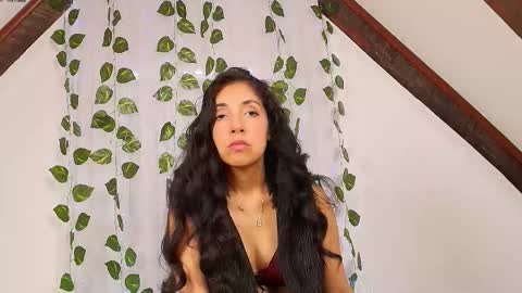 Snapshot of liha_cute chatting on November 12, 2025, 3:34 pm Lia online show from November 12, 2025, 3:34 pm