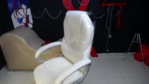 lihavega online show from April 1, 2026, 9:23 pm