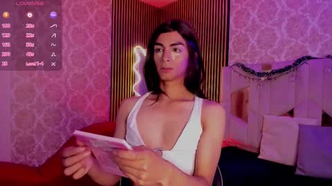 LIHIAN online show from December 20, 2025, 3:35 am