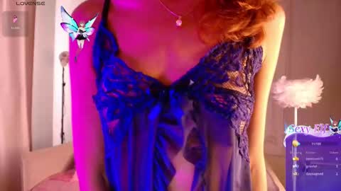 Snapshot of lihnpham chatting on March 11, 2026, 3:23 am Lihn Pham online show from March 11, 2026, 3:23 am