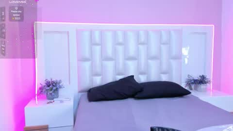 Lia  online show from April 16, 2026, 5:58 pm