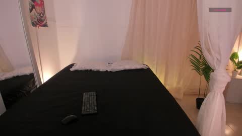 Lia Sweet online show from February 4, 2026, 3:29 pm