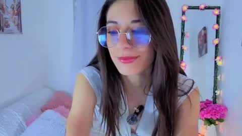 Snapshot of liiaa__7 chatting on June 26, 2026, 2:32 pm liiaa online show from June 26, 2026, 2:32 pm