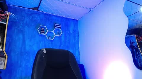 Daniel online show from January 2, 2025, 3:51 pm