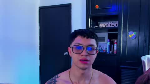 Snapshot of liiam_jesus chatting on April 25, 2026, 2:36 pm liiam_jesus online show from April 25, 2026, 2:36 pm