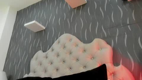 Snapshot of liiamhudson_ chatting on February 13, 2025, 10:02 am L I I A M online show from February 13, 2025, 10:02 am