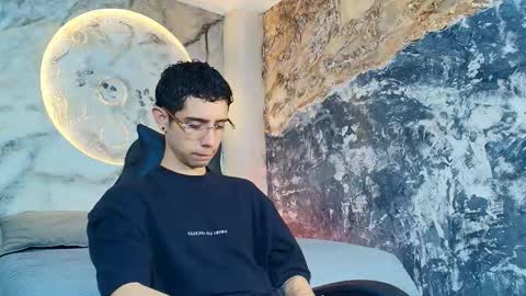 Snapshot of liiamhudson_ chatting on September 11, 2025, 6:52 pm L I I A M online show from September 11, 2025, 6:52 pm