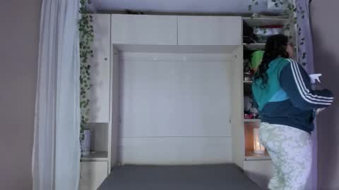         online show from February 19, 2026, 11:39 am