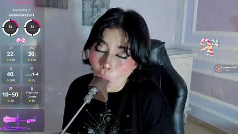 LIILY online show from September 17, 2025, 10:55 pm