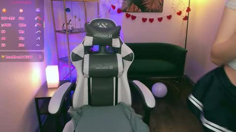 lika_sky online show from March 5, 2026, 11:06 am