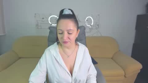 Snapshot of likaa_likaa chatting on February 26, 2026, 2:27 pm Lika online show from February 26, 2026, 2:27 pm