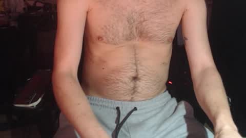 Snapshot of likethebonobo chatting on October 1, 2025, 9:21 pm likethebonobo online show from October 1, 2025, 9:21 pm