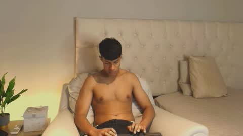 Snapshot of lil_ae1 chatting on January 10, 2026, 6:53 pm lil online show from January 10, 2026, 6:53 pm