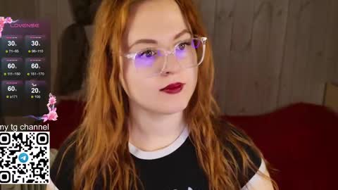 lila_pitt online show from January 13, 2025, 7:53 pm