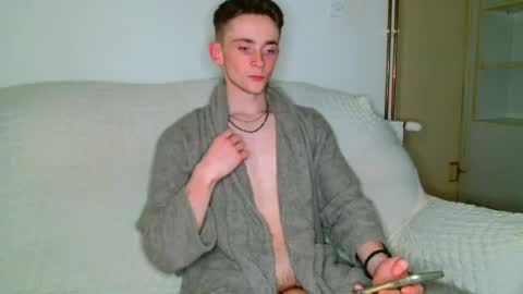 lilbearxxxx online show from May 19, 2026, 12:05 am