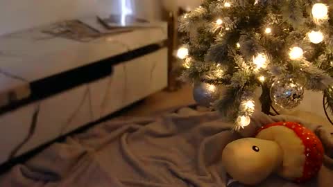 Rebecca online show from January 9, 2026, 8:32 pm