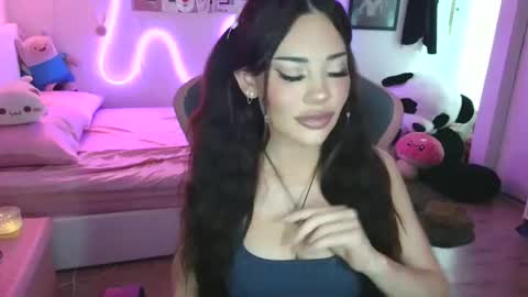 lilbina online show from March 13, 2026, 5:36 am