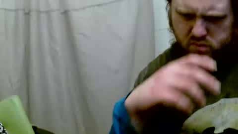 lilbratty_clouds_ogpuffdragon online show from November 7, 2025, 9:04 pm