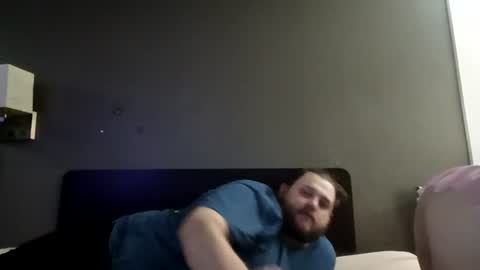 Snapshot of lilbratty_clouds_ogpuffdragon chatting on May 13, 2026, 12:08 am lilbratty_clouds_ogpuffdragon online show from May 13, 2026, 12:08 am