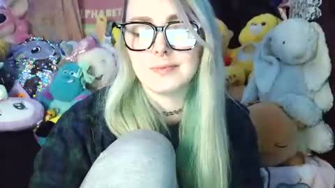 Snapshot of lilemmy1999 chatting on January 6, 2025, 10:26 pm emily ryanson online show from January 6, 2025, 10:26 pm