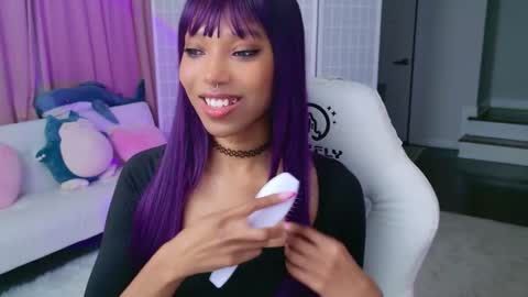 Snapshot of lileviemarie chatting on September 9, 2025, 2:00 am evie online show from September 9, 2025, 2:00 am