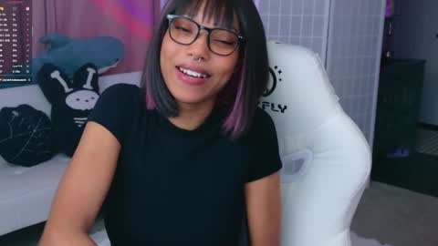 evie online show from January 14, 2026, 3:01 am