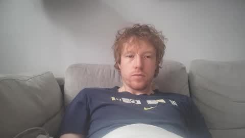 Snapshot of lilginge1 chatting on September 29, 2025, 3:28 pm lilginge1 online show from September 29, 2025, 3:28 pm