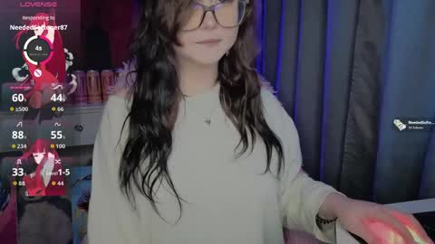 Nika and Lori online show from May 18, 2026, 8:42 am