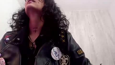 Snapshot of lili_clan chatting on September 20, 2025, 12:50 pm lili_clan online show from September 20, 2025, 12:50 pm