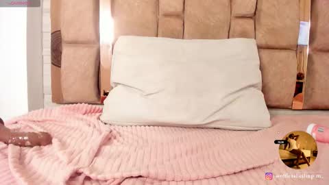 LILIAN  online show from February 3, 2026, 2:53 am